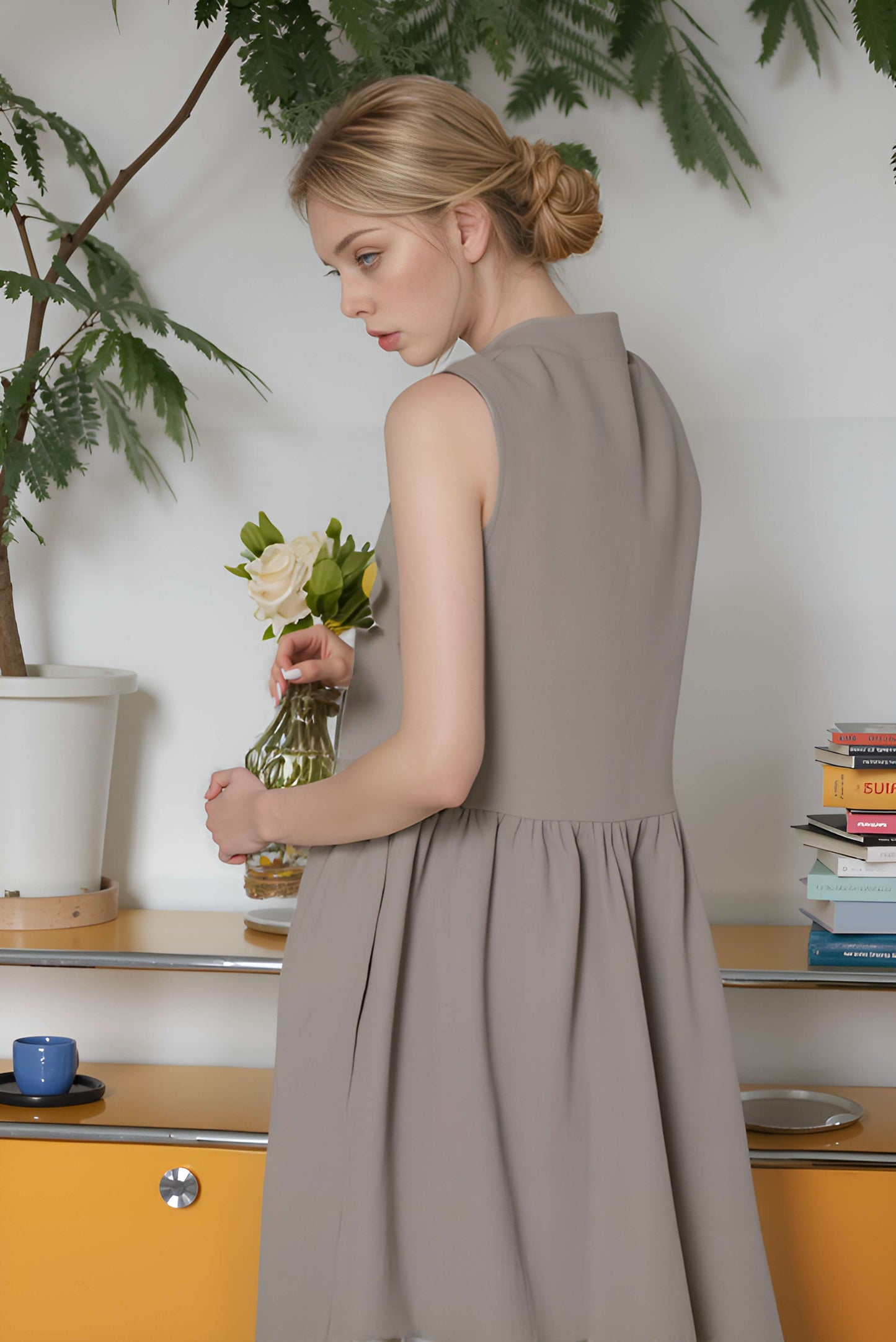 Boho Sleeveless Linen Dress SEDONA V-Neck Pockets